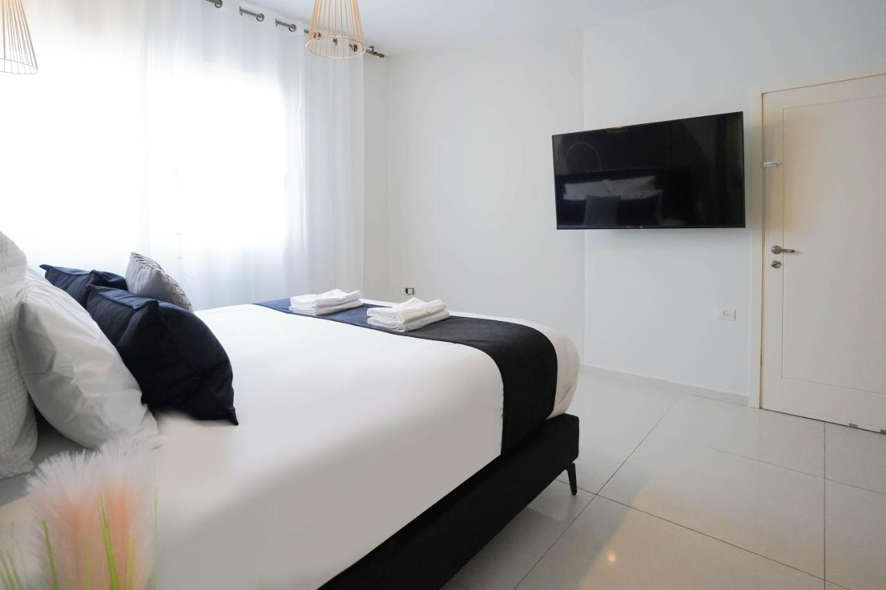 דירות אילת Yalarent Enorma Complex With Shared Heated Pool מראה חיצוני תמונה