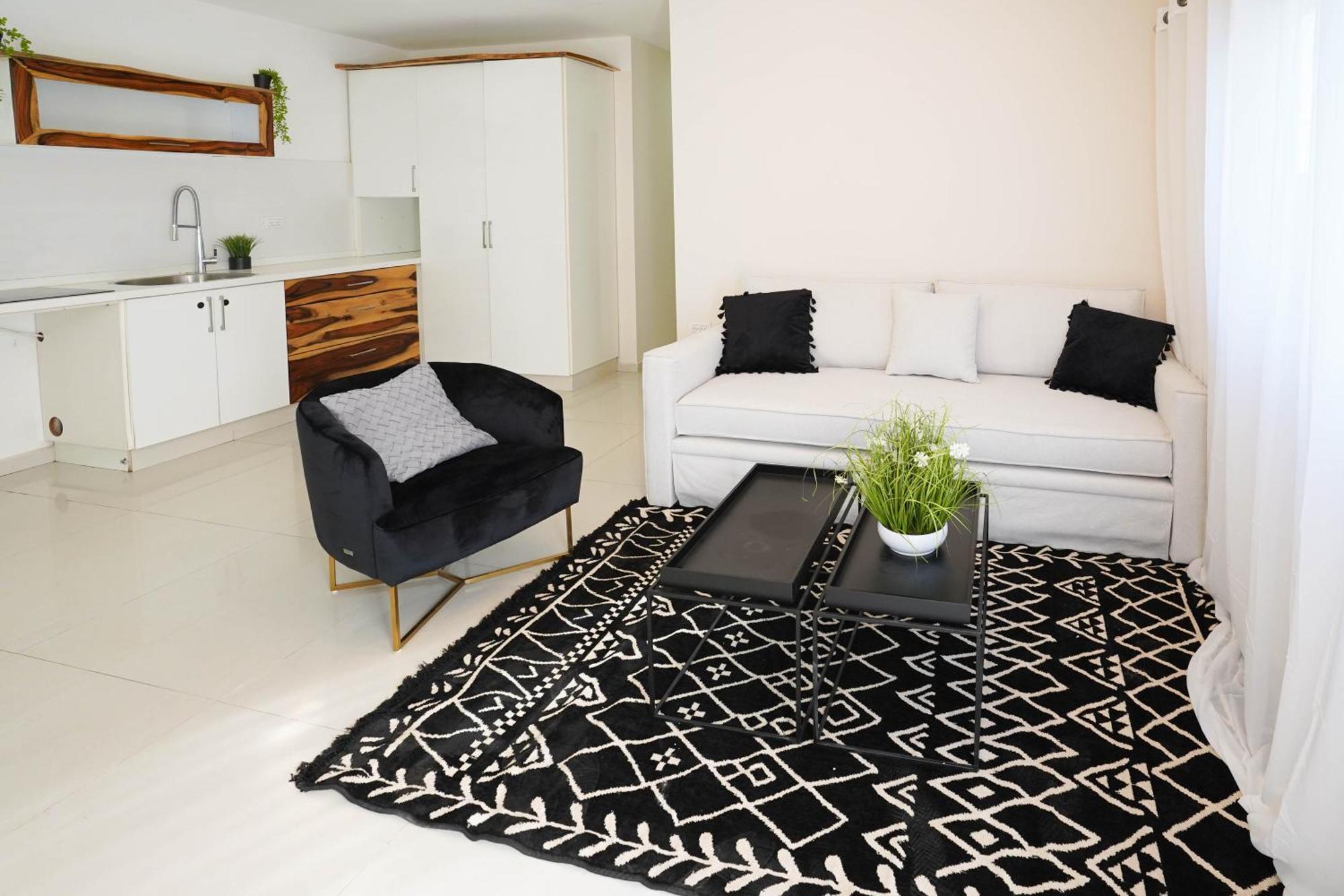 דירות אילת Yalarent Enorma Complex With Shared Heated Pool מראה חיצוני תמונה