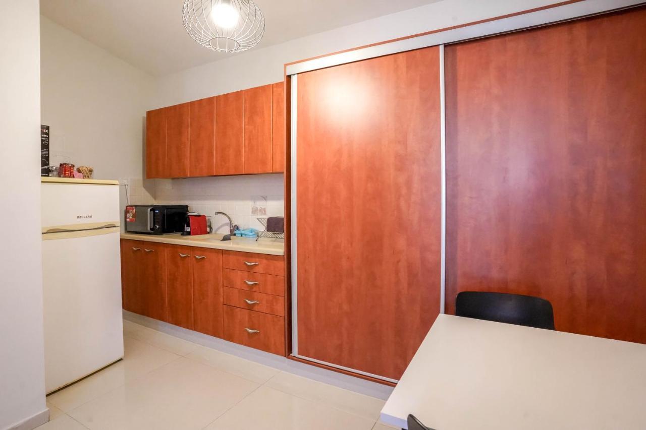 דירות אילת Yalarent Enorma Complex With Shared Heated Pool מראה חיצוני תמונה