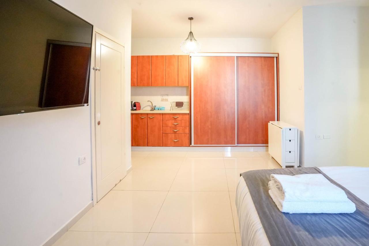 דירות אילת Yalarent Enorma Complex With Shared Heated Pool מראה חיצוני תמונה